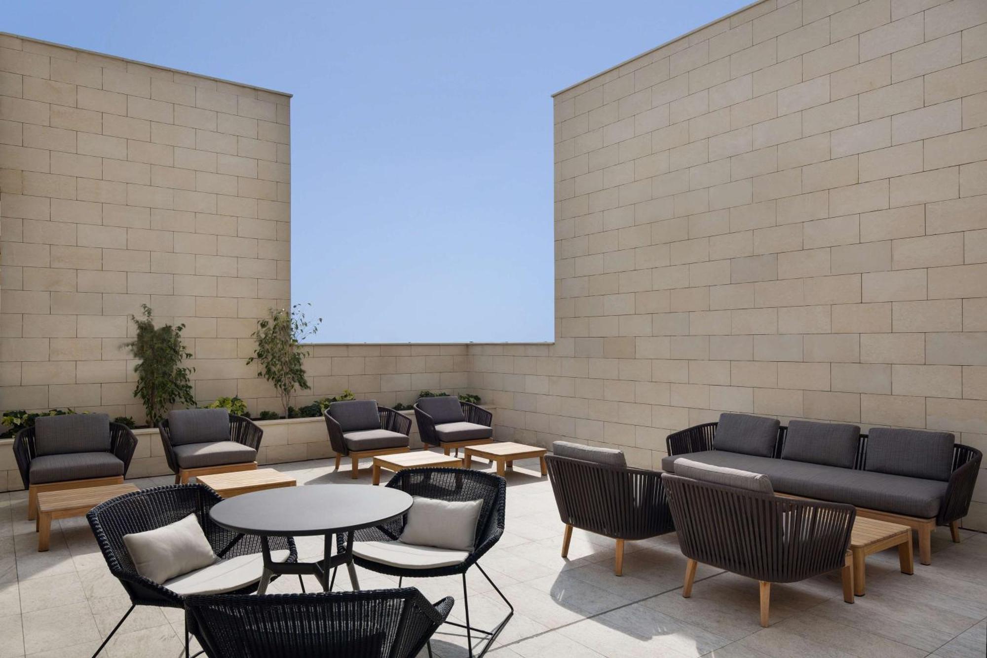 Hyatt House Jeddah Sari Street Hotel Bagian luar foto